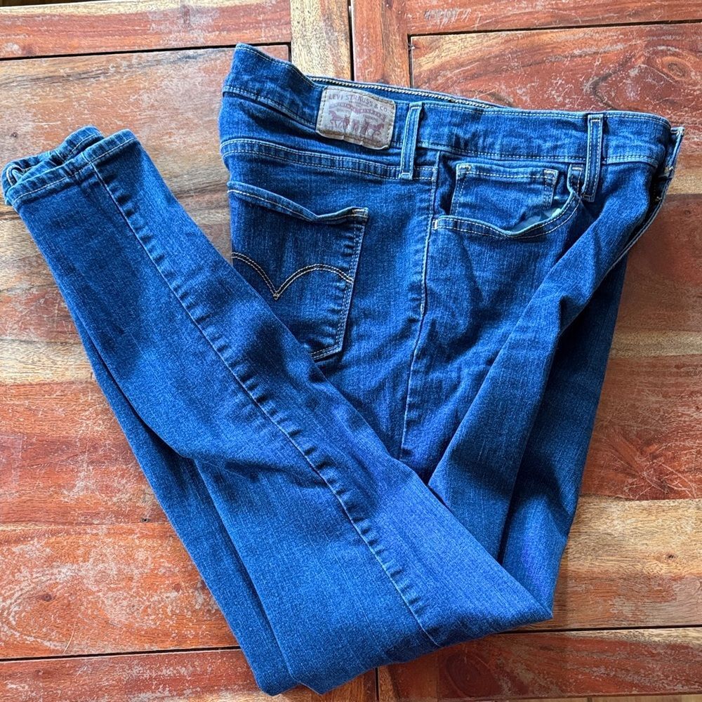 Levi’s 720 High Rise Super Skinny Blue Women's Jeans - Picture 6 of 8